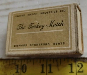 THE TURKEY MATCH BISHOPS STORFORD HERTS MATCHBOX {42} - Picture 1 of 5
