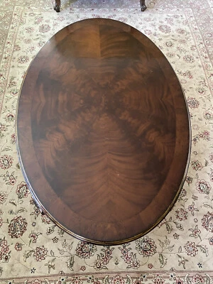 Mahogany Oval Table with Gold Leaf Accents - Image 1 of 3