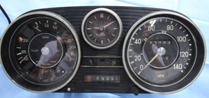69 MERCEDES 280 SE INSTRUMENT CLUSTER 108 - Foto 1 di 7