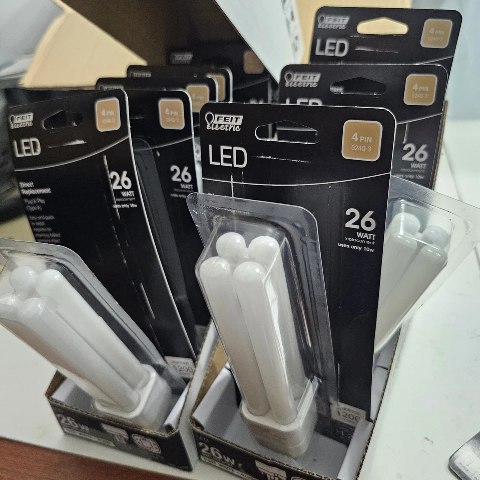 12 Feit LED Linears PL GX24Q-3 4-Pin LED Bulb 26 Watt Equivalence Cool White  - Image 1 of 1