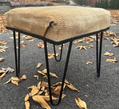 Vintage 50s MCM Atomic Hairpin Leg Stool Ottoman Mid Century Modern Upholstered - Image 1 of 4