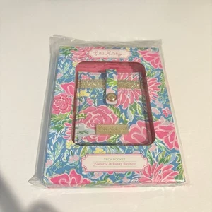 Lilly Pulitzer Tech Pocket Leatherette Card Holder Featured in Bunny Business - Zdjęcie 1 z 2