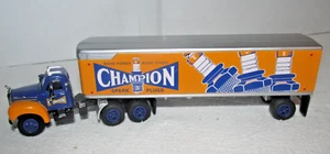 #C61 - Matchbox Dinky. DYM35268, Ford Champion Mack B-61 Tractor Trailer - Picture 1 of 4