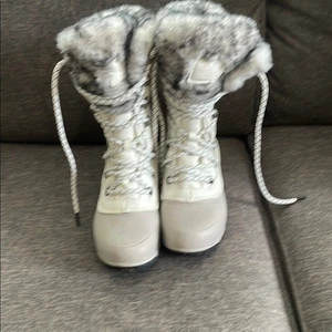 Botas de invierno The North Face crema con forro de piel Shellista IV lux - Imagen 1 de 7
