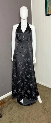 Vestido de noche años 80 negro terciopelo flocado halter de Roberta talla 7/8 Foto 1 de 4