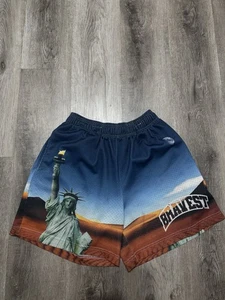 Bravest Studios Statue of Liberty Shorts Size Large L Mesh 5.5 Inch Inseam Rare - Picture 1 of 5