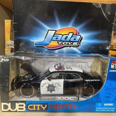 Jada 1 24 克莱斯勒 300 Dub City VHTF — 第 1/4 张图片