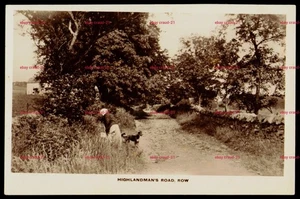 HELENSBURGH Highlandman's Road Row Dunbartonshire RPPC Postcard - Picture 1 of 2