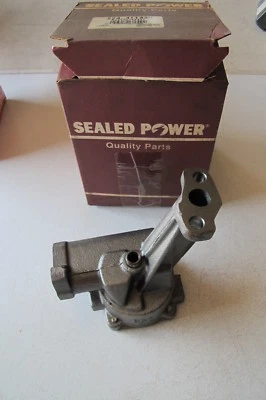 NOS Engine Oil Pump Sealed Power 224-41143V - Image 1 of 4