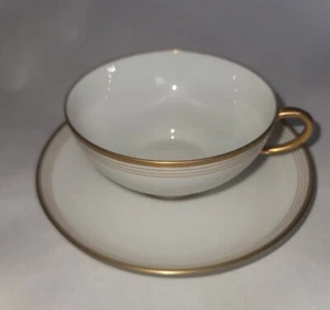 WM GUERIN & CO LIMOGES COFFEE TEA CUPS SAUCER WHITE GOLD Gilding Excellent - Bild 1 von 8