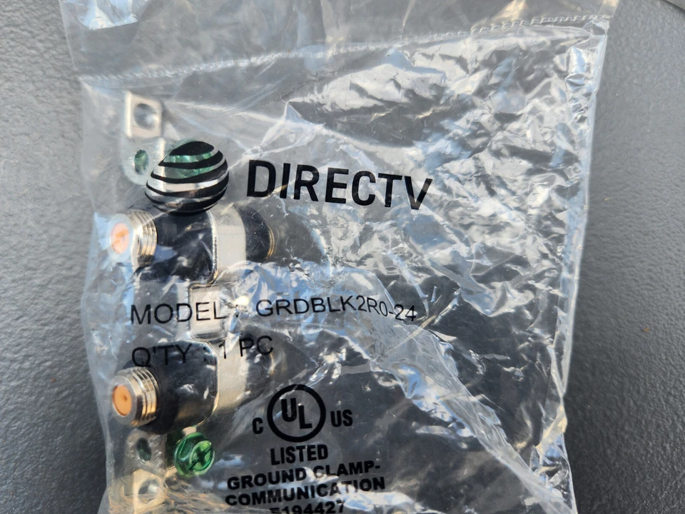 DIRECTV GRDBLK2R0-24 Dual Ground Block w/ Weather Seals - Image 1 of 1