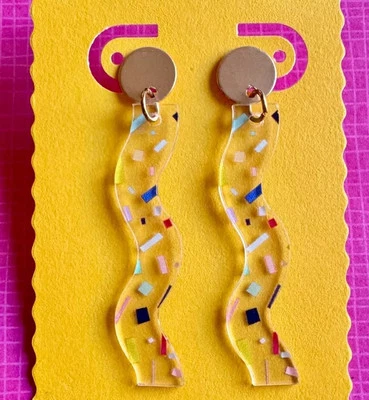 "Nuevos pendientes estilo retro de acrílico transparente con estampado de confeti multicolor años 80 - 2,55""" Foto 1 de 4