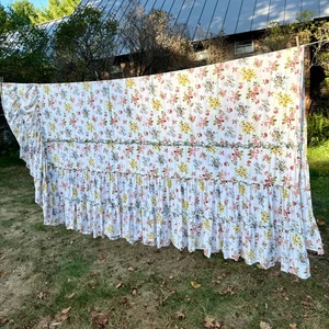 Vintage 1960s Bedspread Full Double Bed Pink Purple Yellow Flowers Excellent - Picture 1 of 12