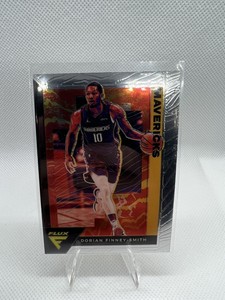 2020-21 Panini Flux Dorian Finney-Smith Silver Prizm #41 Dallas Mavericks