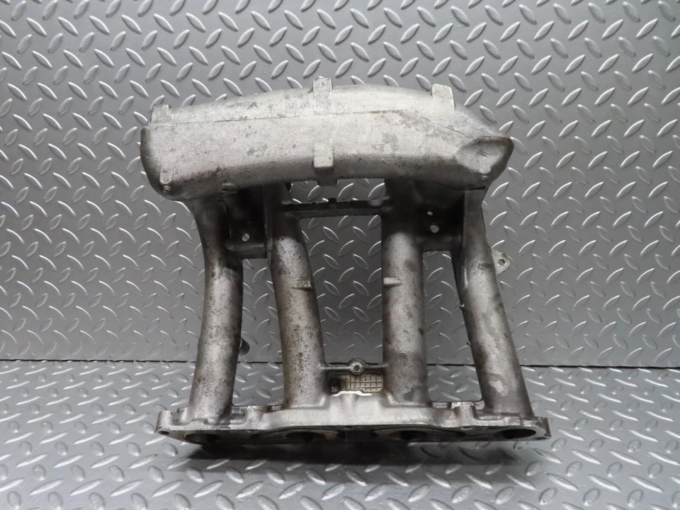 ♂14809♂ Mercedes-Benz W201 190E colector de admisión 1021413501 Foto 1 de 4