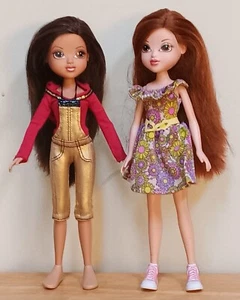 Moxie Girlz SOPHINA & IDA ~ New Fashion Pack Outfit & Dress ~ Nice Clean Dolls - Picture 1 of 4