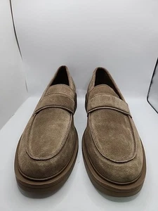 NEW Vince Eston Suede Loafer Shoes-Mens Beige Size 10.5M US - Picture 1 of 13