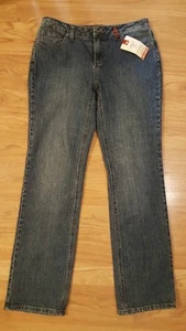 NWT ST. JOHN'S BAY Women's Straight Leg denim Jeans Size 8 - 31WX30L - $42 - Picture 1 of 3