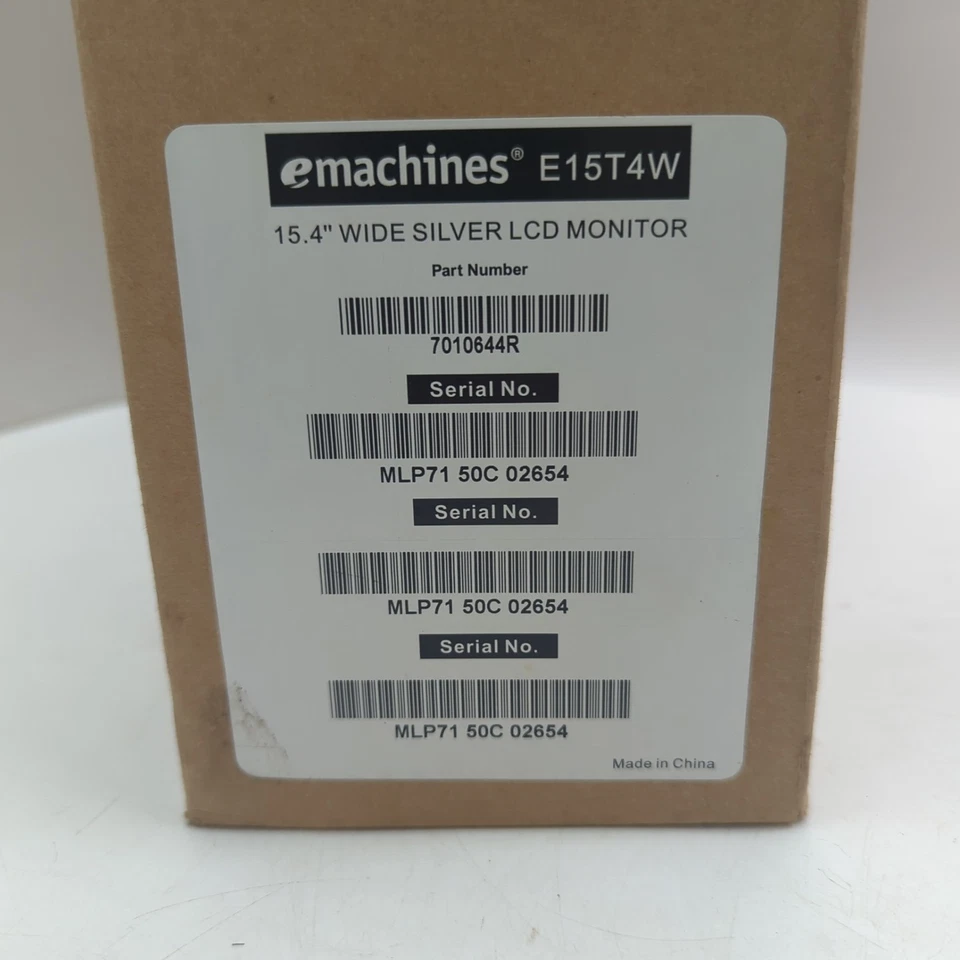 eMachines E15T4W PC/Desktop Monitor w/ Power Cord & Stand 500PW 15.4" 7010644R - Image 1 of 4