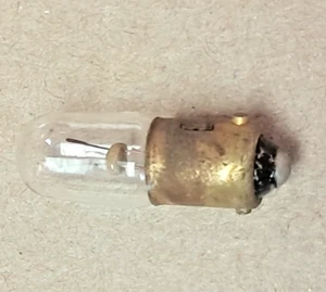 #47 Replacement Lightbulb 6-8 Volt Lamp Tong-Sol Light Bulb Mini New - Picture 1 of 5