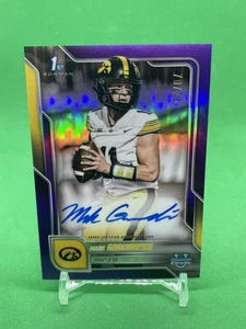 2025 Bowman U Football Mark Gronowski 1st Bowman True Purple Refractor Auto /75 - Bild 1 von 3