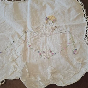 Vintage Tischläufer Stickerei Balletcore Spitze Cottagecore Grannycore Retro 39x16 - Bild 1 von 10