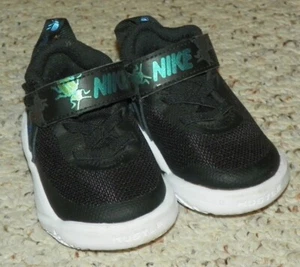 Nike - Baby / Toddler - Team Hustle Size 4c "Lil Bugs" Tennis Shoes CZ4181-001 - Picture 1 of 3
