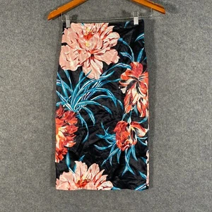 Cue Skirt Womens 6 Blue Red Pencil Fitted Flowers Satin Corporate Office Career - Picture 1 of 11