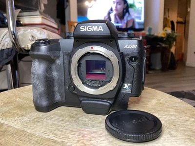 Sigma SD10 10.2MP Digital Camera Body Only TESTED Working READ - Image 1 of 4