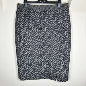 Fenn Wright Manson Grey Spotted Pencil Skirt Side Front Slit Thick Material - Picture 1 of 6