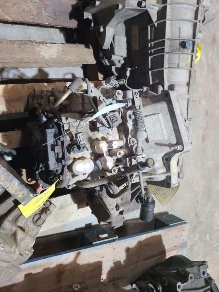 03 04 05 KIA RIO AUTOMATIC TRANSMISSION 259099 Foto 1 de 4