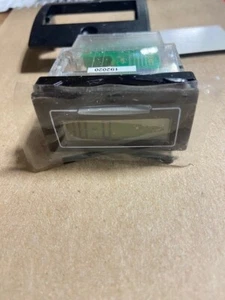 Trumeter 7511 Stunden Meter-LCD 8 Ziffern Self Power mit Hintergrundbeleuchtung - NEU - Bild 1 von 8