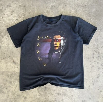 T-shirt vintage anni 90 nativi americani South Dakota taglia grande tocco oro - Immagine 1 di 4