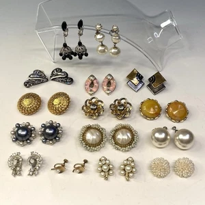 Orecchini Vintage Clip-On e Fondello a Vite Lotto 15 Paia Perle Strass Retrò - Foto 1 di 10