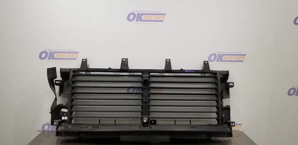 20 GMC SIERRA 1500 AIR SHUTTER 5.3L - Image 1 of 4