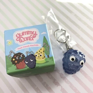 Kidrobot Yummy World Fresh Friends Portachiavi - BLACKBERRY - Foto 1 di 10