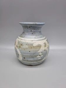 A Studio Pottery Vase By Brian & Julia Newman, Aller Pottery. - Picture 1 of 10