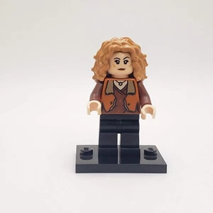 LEGO minifigure Madam Rosmerta hp290 Harry Potter 76388 Hogsmeade 3 Broomsticks - Picture 1 of 5