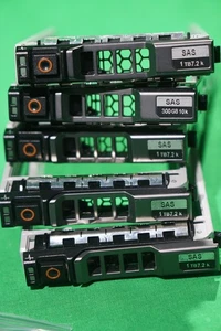 5 x Dell 2.5" Hard Drive Tray Caddy for R710 R810 R620 R720 R730 KG7NR 8FKXC - Foto 1 di 2