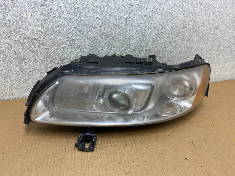 Faro izquierdo conductor Volvo S60 V70 2007 2008 2009 xenón HID OEM G6981 DG1 Foto 1 de 4