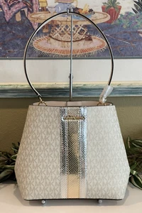 MICHAEL KORS PRATT MEDIUM BUCKET SHOULDER BAG TOTE PALE GOLD METALLIC STRIPE - Picture 1 of 14