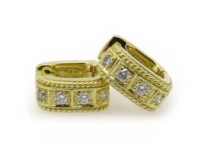 Натуральные серьги-кольца из желтого золота 18 карат с круглым бриллиантом 0,24 карата - Изображение 1 из 4