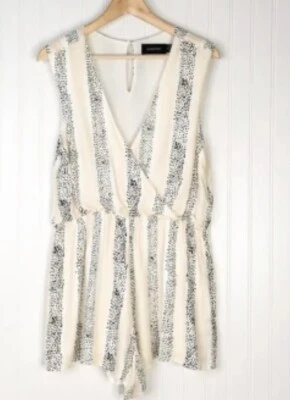 Pantalones Cortos MINKPINK Para Mujer Imitación Envoltura Sin Mangas Mameluco Tiras Lunares Talla M Foto 1 de 4