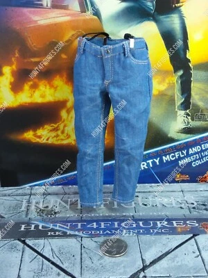 Hot Toys MMS573 Back Future Marty McFly 1/6 figura de acción pantalones y tirantes Foto 1 de 3