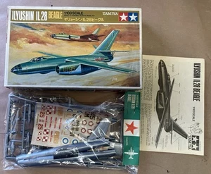 North Korean LYUSHIN IL 28 BEAGLE 1/100 Scale Tamiya Model Aircraft NIOB - Picture 1 of 2