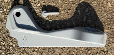 Nissan Quest 2004-09 gris claro portavasos lateral reposabrazos bisel adorno Foto 1 de 3