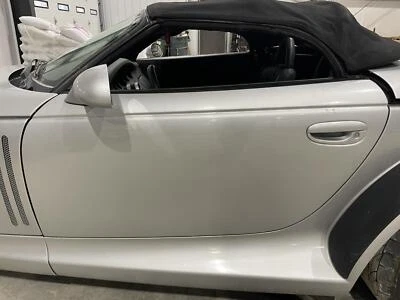 2001 PLYMOUTH PROWLER LEFT FRONT DOOR L 99 00 01 02 SILVER PSA LESS GLASS - Imagem 1 de 4
