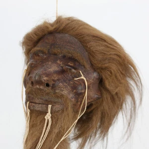 ¡Réplica! Colgante de espejo cabeza retráctil Shrunken Head Tsantsa Ecuador Jivaro decoración - Imagen 1 de 2
