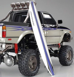 Tabla de surf Tamiya 1/10 11"x3" con aletas -blanca- #9335489 - Imagen 1 de 9