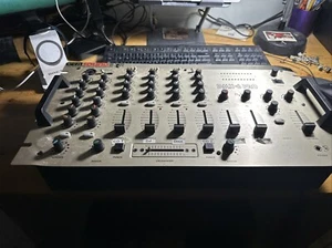 GEM SOUND NEW YORK THE POWER OF LIGHT AND SOUND DMX-6 PRO DJ MIXER  - Picture 1 of 18